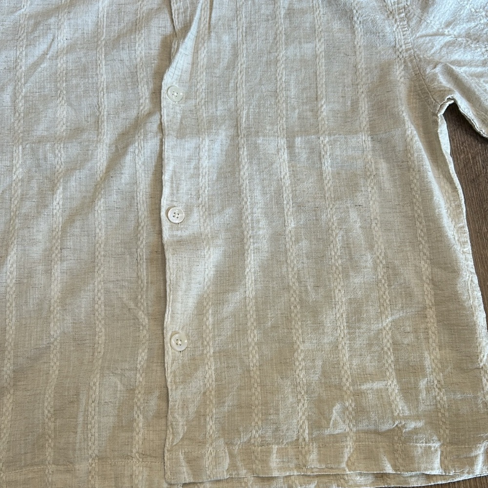 Cotton On shirt size Latge - Picture 6 of 9